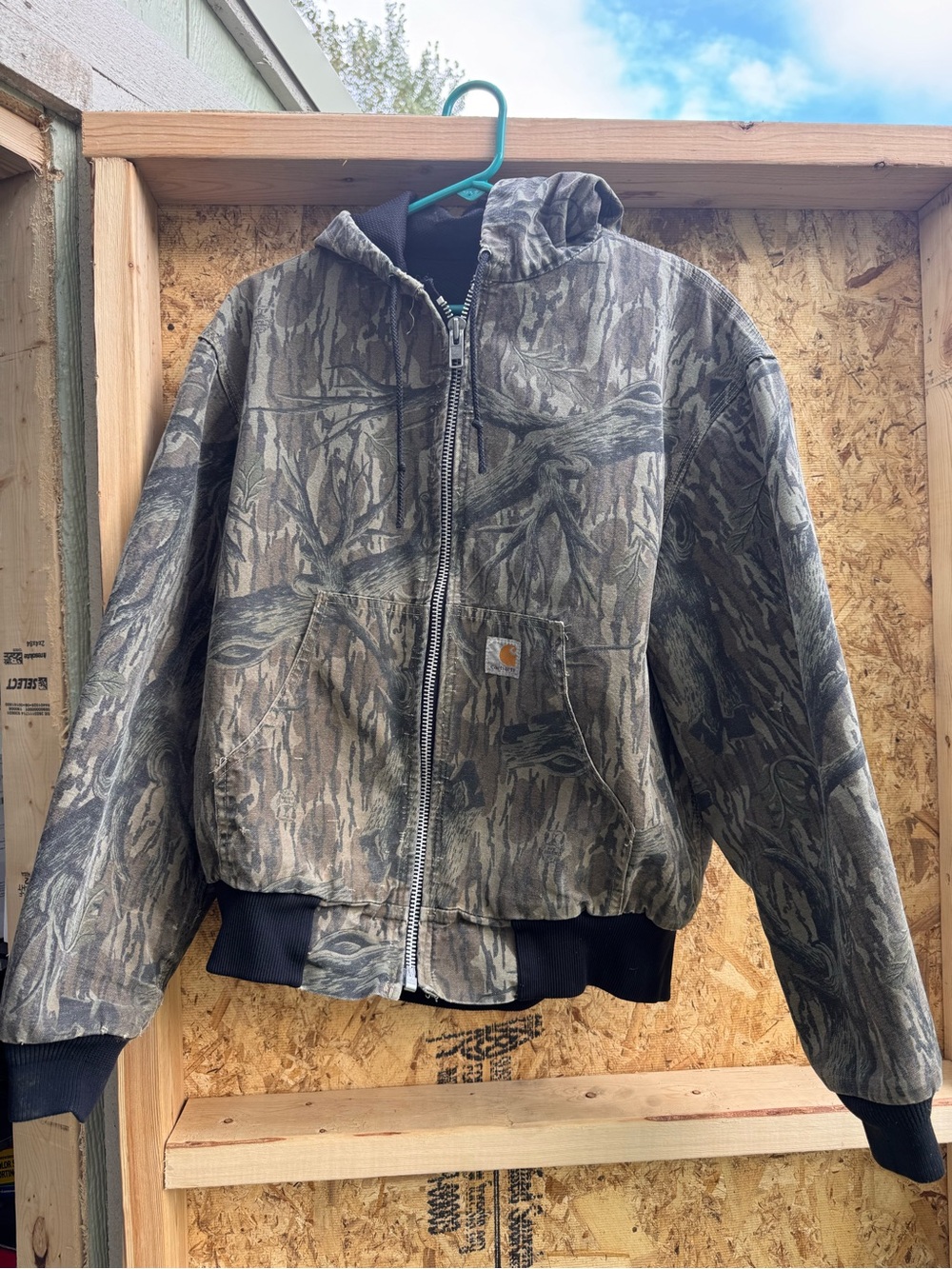 Vintage carharrt tree- stand camo active jacket
